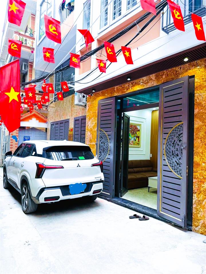 Ô tô vào tận nhà. 36m2, bán gấp nhà bùi xương trạchkhương đình