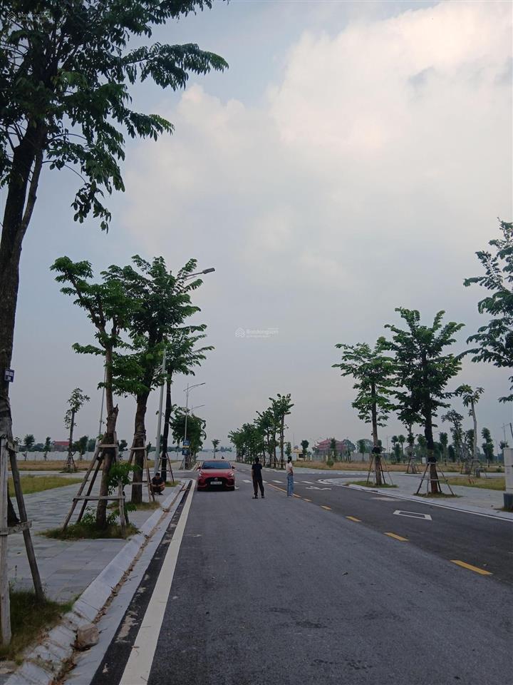 Bán đất nền dự án bích động lakeside, 3 tỷ, 90m2, hàng hiếm tại phố 37, thị trấn bích động