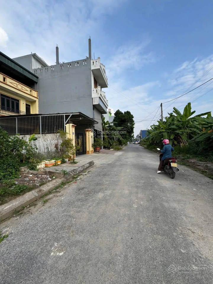 Lô đất 140m2 khổ biệt thự tại bãi huyện vân tra  an đồng  an dương