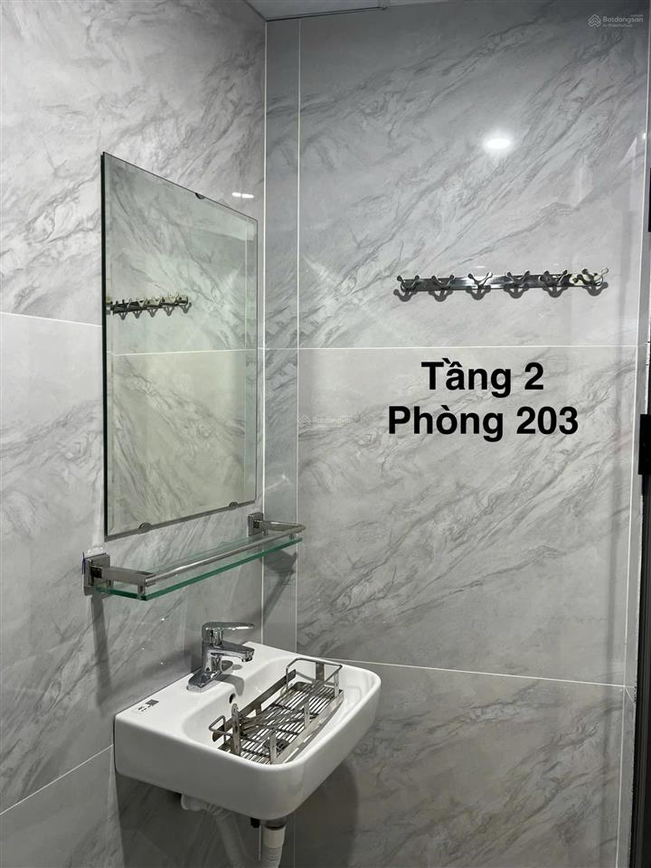 Cho thuê ccmn 61/100 nguyễn văn viên 3,7tr