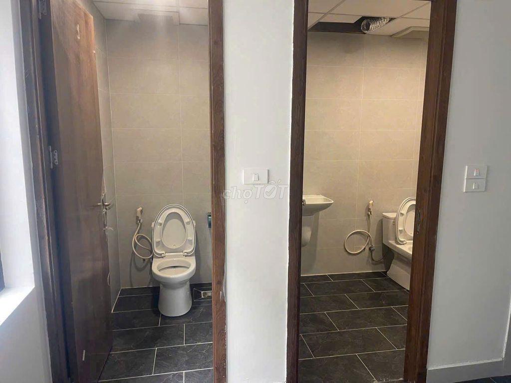 Cho thuê văn phòng tại 26, phố Đại La, 35 triệu, 180m2, mặt tiền 9m