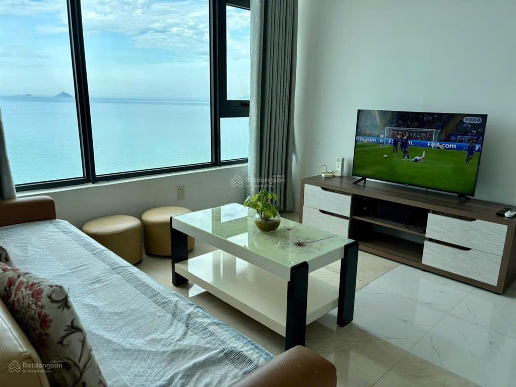 Cho thuê căn căn góc view trực biển hộ tòa oc1a mường thanh viễn triều, nha trang full đồ ở ngay