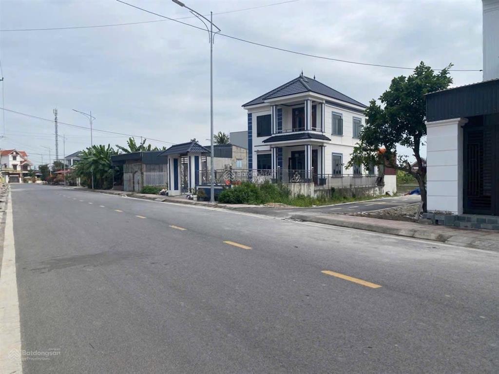 Mặt đường tl404 đón sóng siêu dự án 14 tỷ usd  lô đất vàng đoàn xá , chỉ cách cảng 1km!