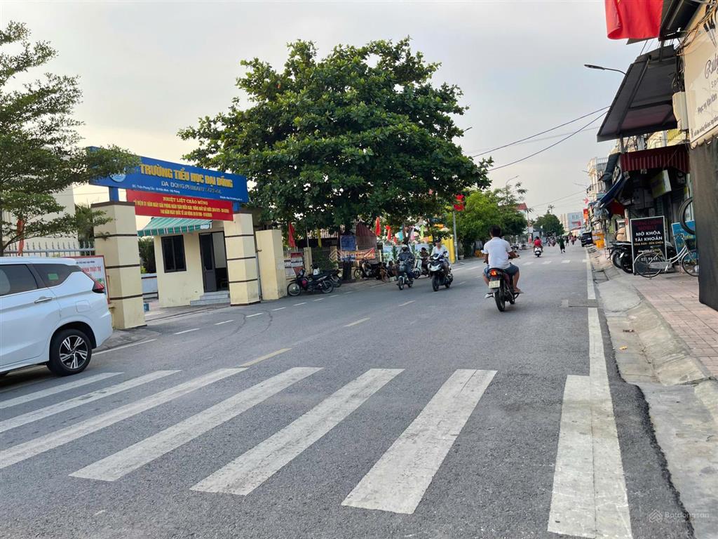 Đất đẹp 79,6 m2 đại trà, đông phương, kiến thụy, ngõ nhựa 5m ô tô đỗ cửa