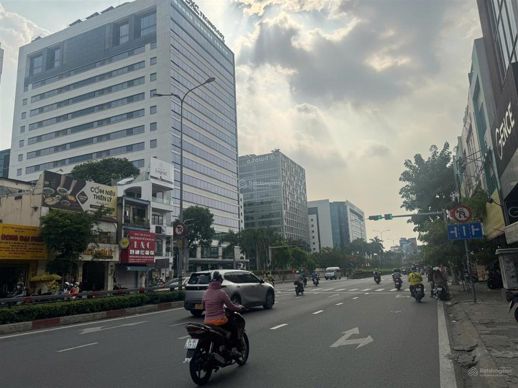 Cho thuê nhà mặt phố tại phường 13, quận tân bình, tp.hcm, 200 triệu, 300 m2