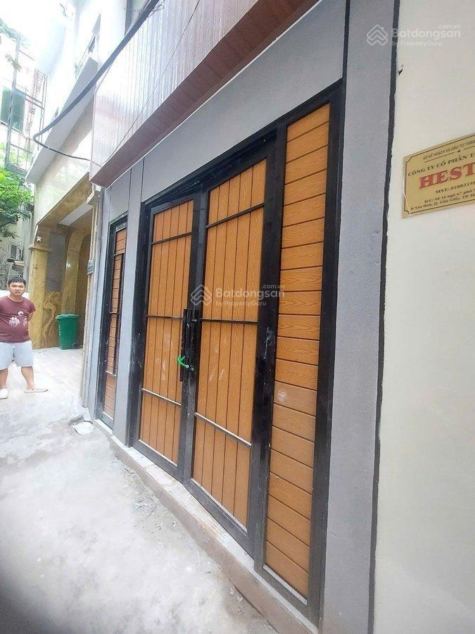 Bán nhà 6 tầng ở kết hợp cho thuê phố yên hòa  dt48m2. giá 15.7 tỷ có thương lượng.