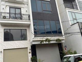 Bán nhà mặt phố mai phúc  nhà mới 61m2 7t thang máy. giá 14 tỷ