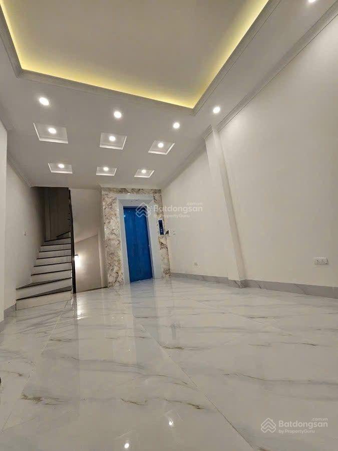 Bán nhà mặt phố mai phúc  nhà mới 61m2 7t thang máy. giá 14 tỷ