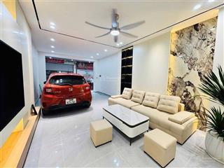 Bán nhà 7 tầng thang máy  mới vào ở luôn gara ô tô, phố yên hòa 52m2. giá 16.9 tỷ.