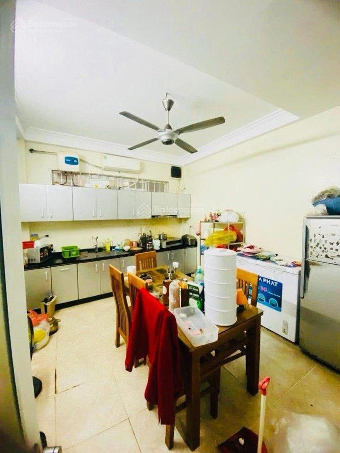 Bán nhà lô góc phố yên hòa  ngõ nông vào ở luôn  58m2 5 tầng, mt 4m. giá 15 tỷ