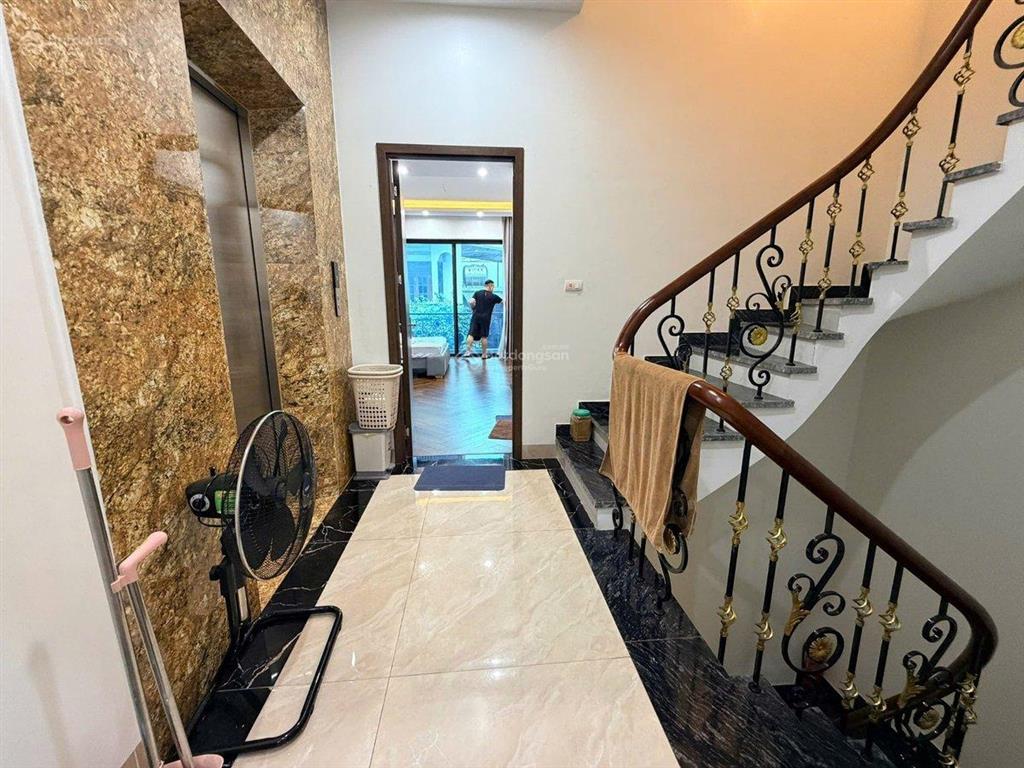 Bán nhà riêng tại nguyễn khang, dịch vọng, cầu giấy, gara ô tô  29,9 tỷ, 96m2, giá ưu đãi