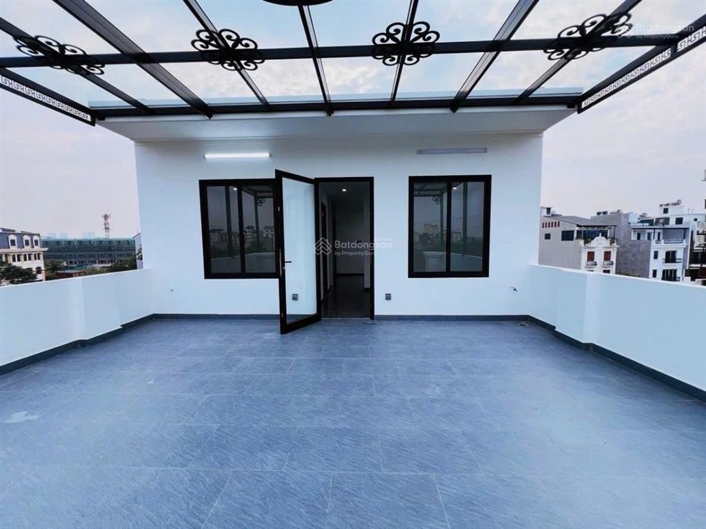 Bán nhà mới vào ở luôn ô tô thang máy  phố trịnh văn bô 86m2, 5 tầng, mt7m. giá 26.8 tỷ.