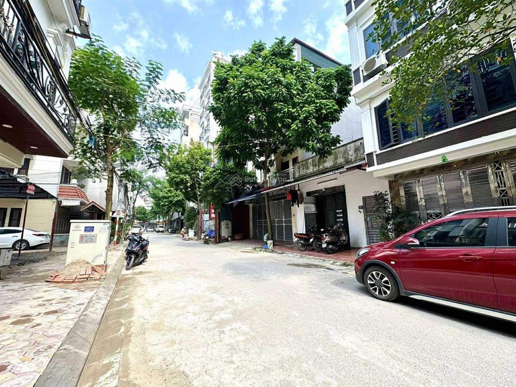 Bán nhà đẹp phân lô 7 tầng thang máy, gara ô tô, phố phú diễn 78m2  mặt tiền 4.2m. giá 26.5 tỷ