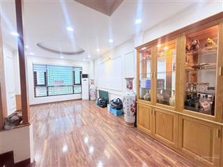 Bán nhà riêng phân lô  ô tô vào nhà  phố võ chí công 41m2, 6 tầng, mt4m. giá 16.9 tỷ.
