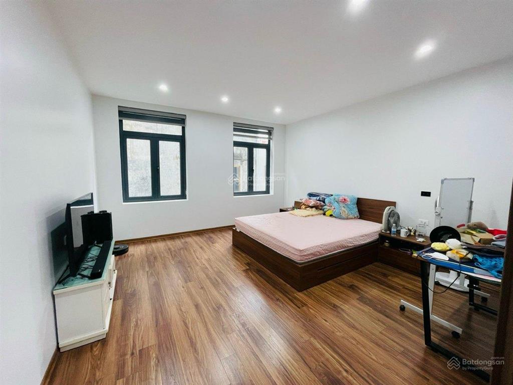 Giảm giá bán nhanh nhà kđt vinadic phú diễn 58m2, 5 tầng, mt 4.5m. 20.5 tỷ xem là chốt.