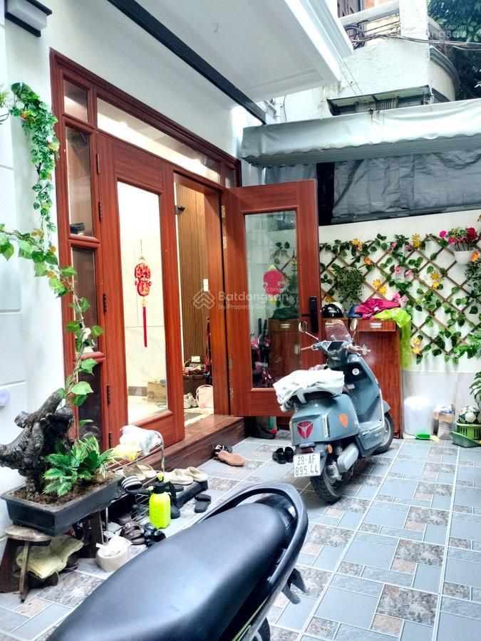 Bán gấp nhà riêng 4pn, 3wc, 91m2, giá 25 tỷ ở chùa hà, cầu giấy, hà nội