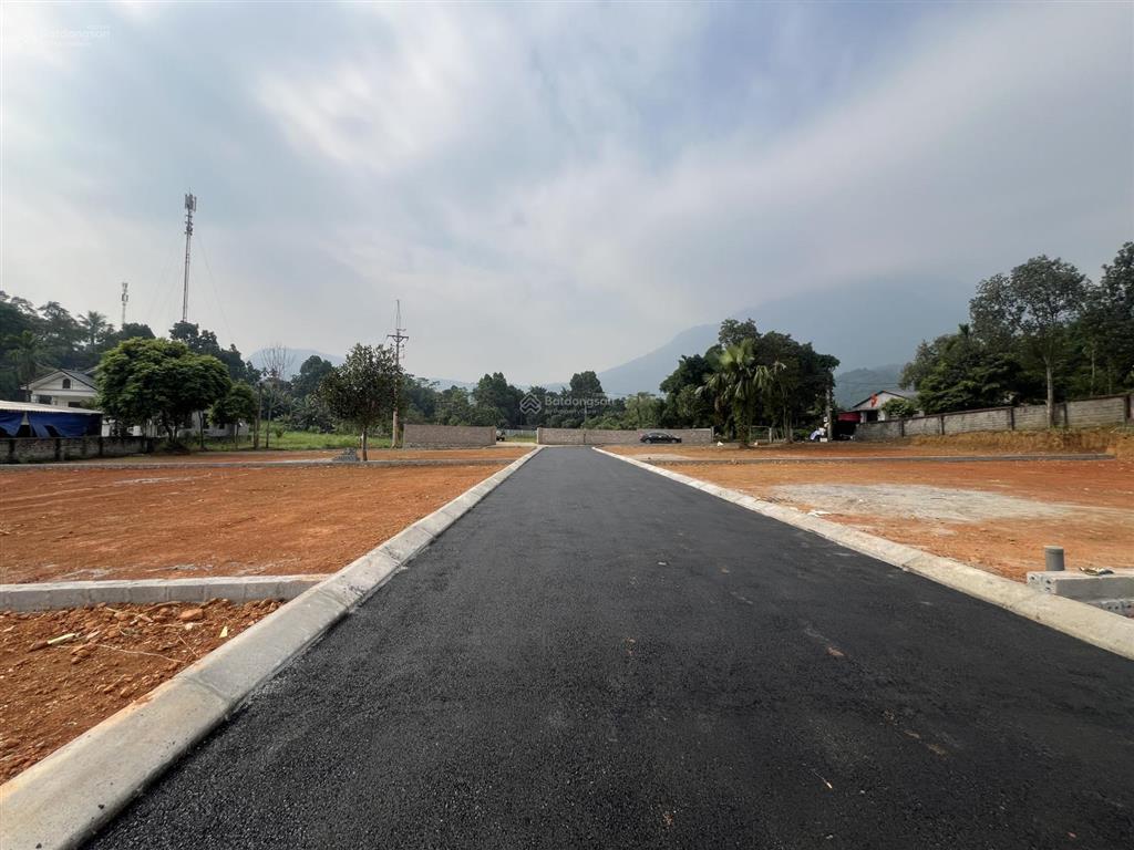 Chính chủ cần bán gấp lô đất 2 mặt tiền diện tích564m2 thổ cư 150m2 tại xã yên bài tp hà nội