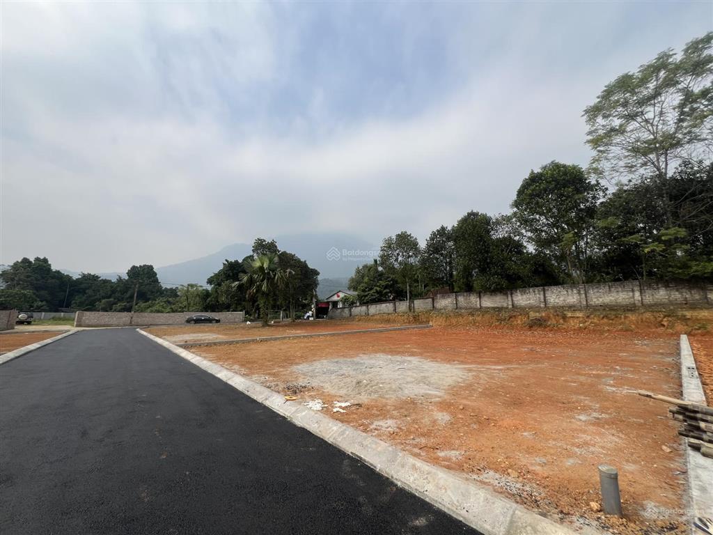 Chính chủ cần bán gấp lô đất 2 mặt tiền diện tích564m2 thổ cư 150m2 tại xã yên bài tp hà nội