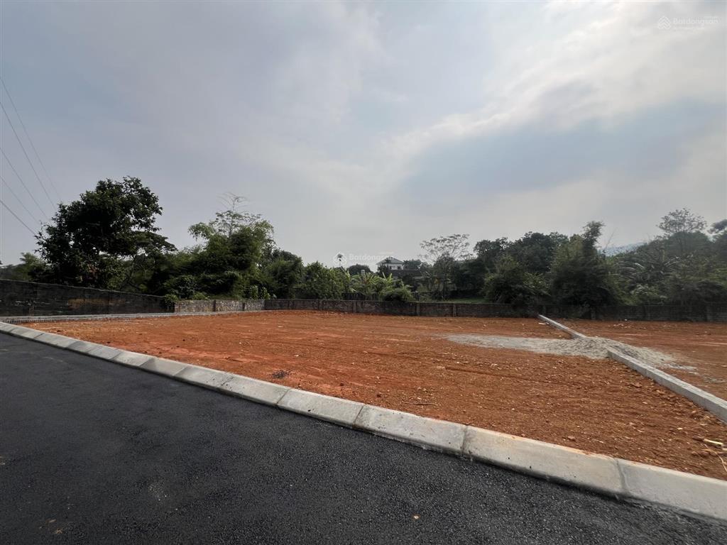 Chính chủ cần bán gấp lô đất 2 mặt tiền diện tích564m2 thổ cư 150m2 tại xã yên bài tp hà nội