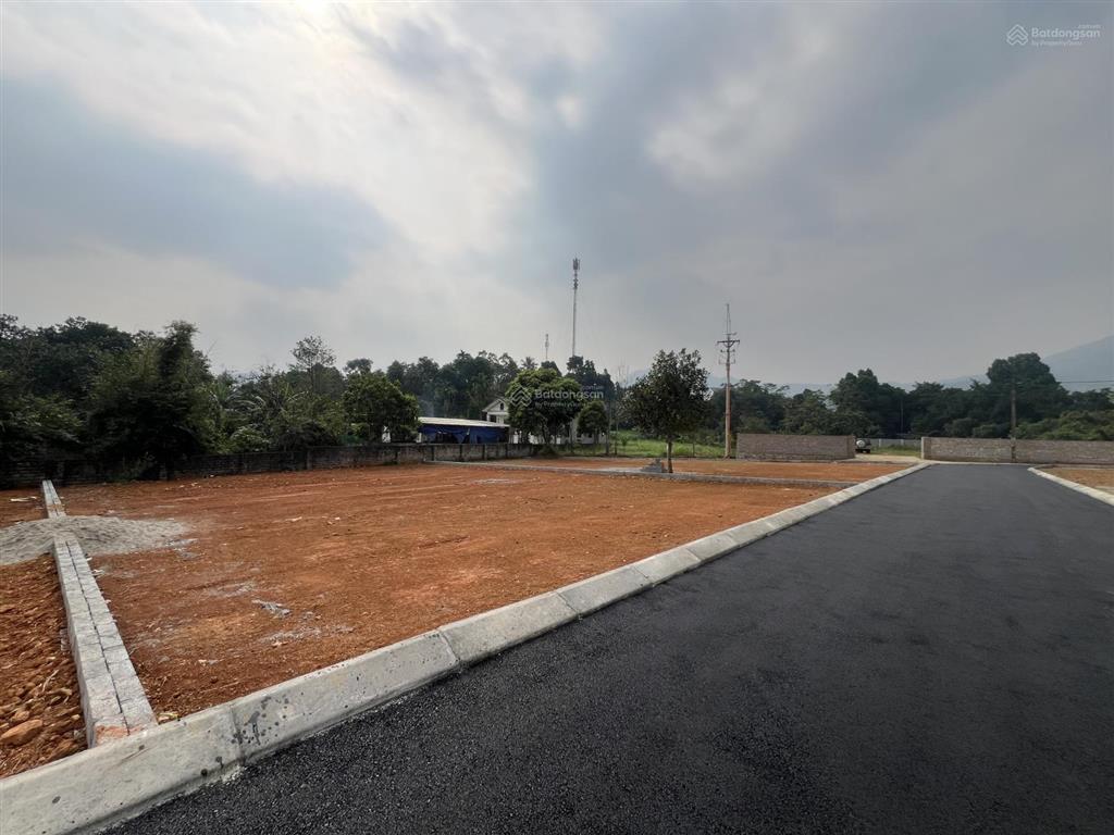 Chính chủ cần bán gấp lô đất 2 mặt tiền diện tích564m2 thổ cư 150m2 tại xã yên bài tp hà nội