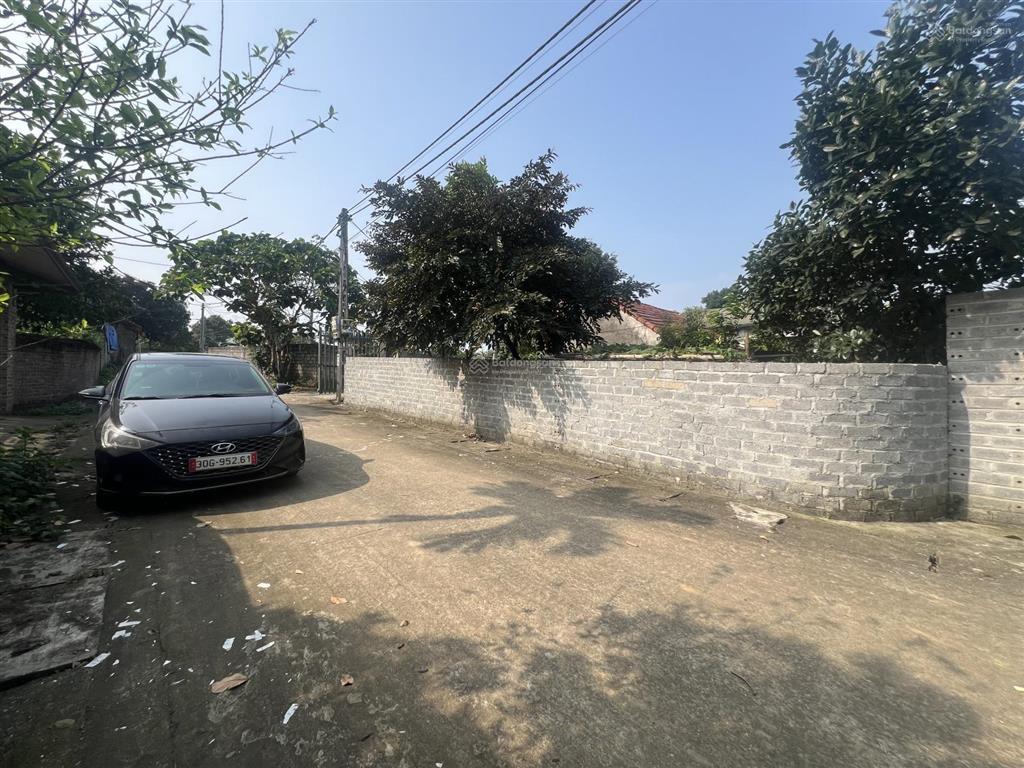 Chính chủ cần bán 402m², trong đó có 150m² thổ cư, mặt tiền 16m tại yên bài, tp hà nội