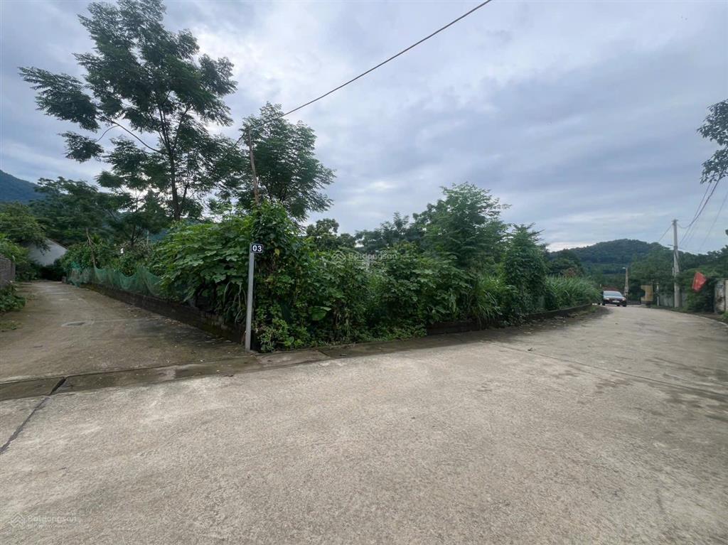 Chính chủ cần bán lô đất nghỉ dưỡng 2 mặt tiền diện tích1088m thổ cư 150m tại yên bài ba vì hà nội