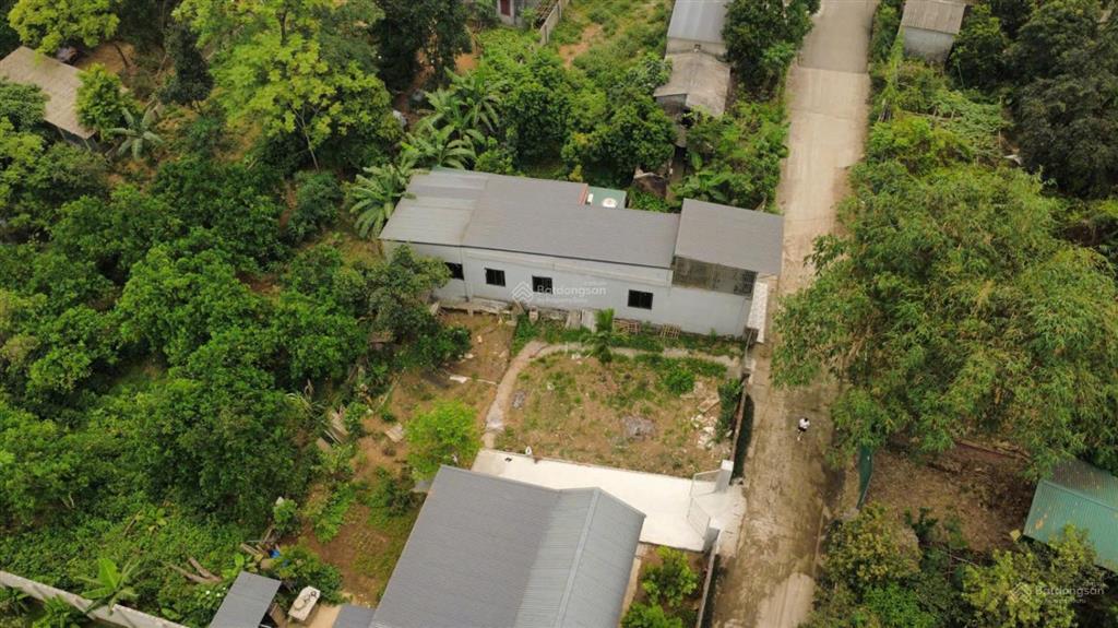 Chính chủ bán lô đất làm ngay trung tâm diện tích197m2 ffull thổ mặt tiền 9,35m tại yên bài hà nội