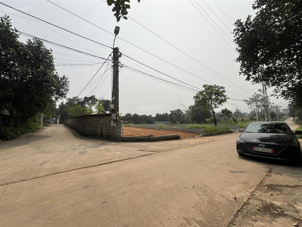 Chính chủ cần chuyển nhượng lô đất 2 mặt tiền diện tích356m thổ cư 150m tại yên bài ba vì hà nội