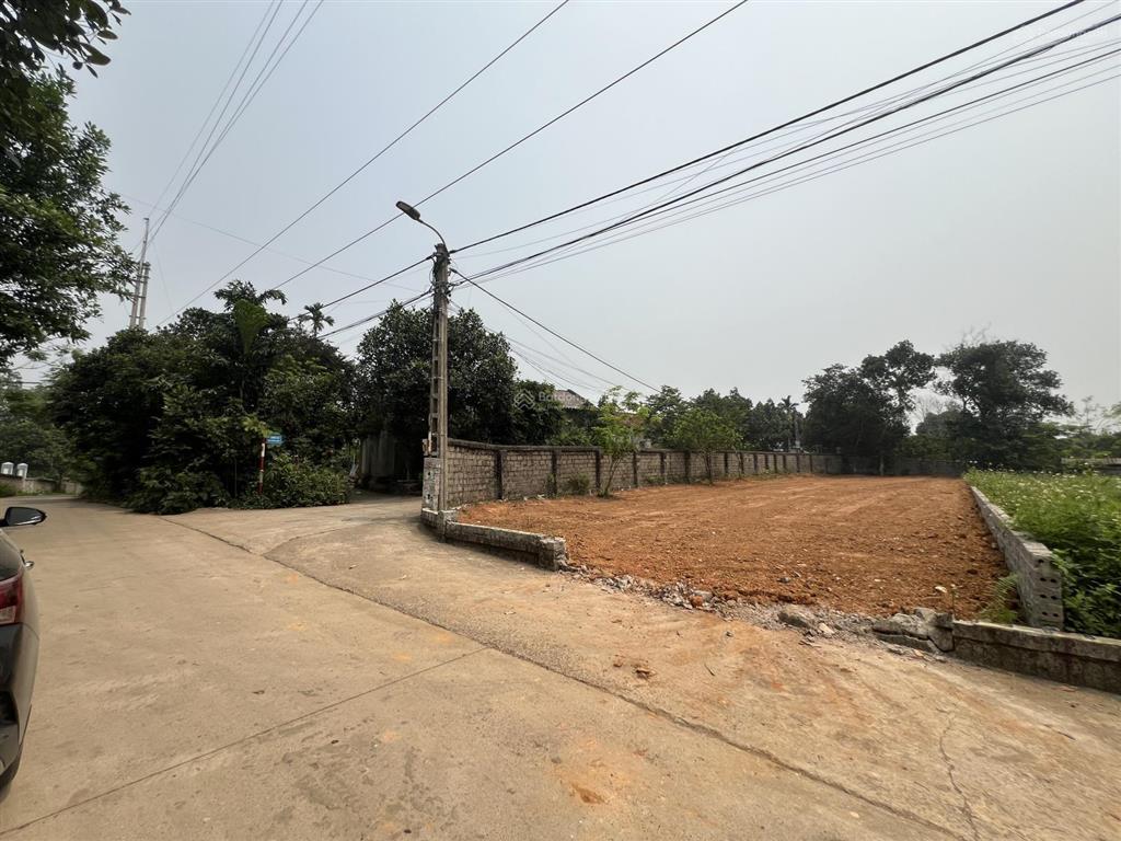 Chính chủ cần chuyển nhượng lô đất 2 mặt tiền diện tích356m thổ cư 150m tại yên bài ba vì hà nội