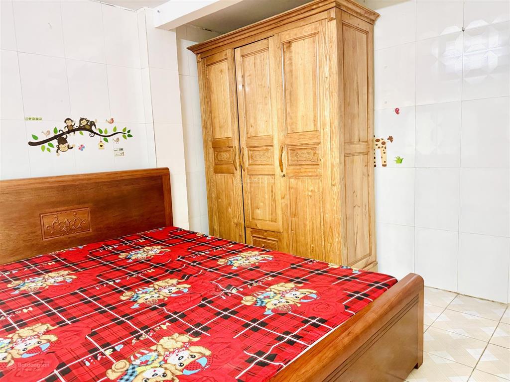 Nhà cấp 4 tập thể 30m2  hoàng quốc việt, cầu giấy  chính chủ cho thuê