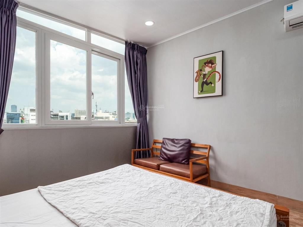 Bán tòa nhà building  33 căn hộ dịch vụ, 1200m2, trung tâm lê văn sỹ, quận 3