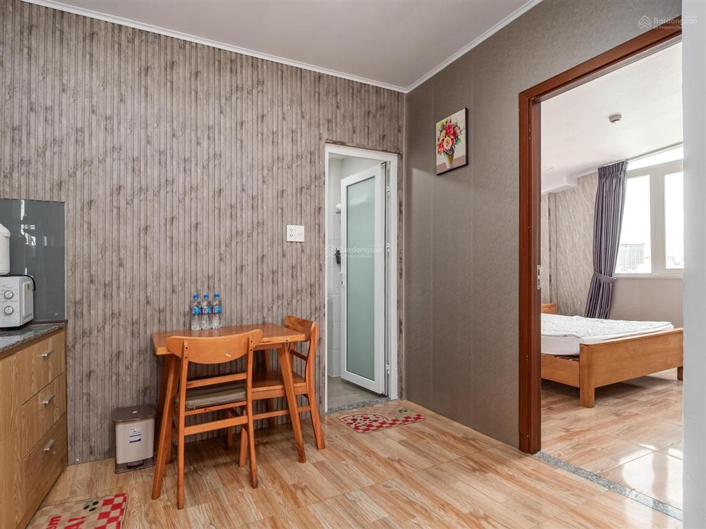 Bán tòa nhà building  33 căn hộ dịch vụ, 1200m2, trung tâm lê văn sỹ, quận 3