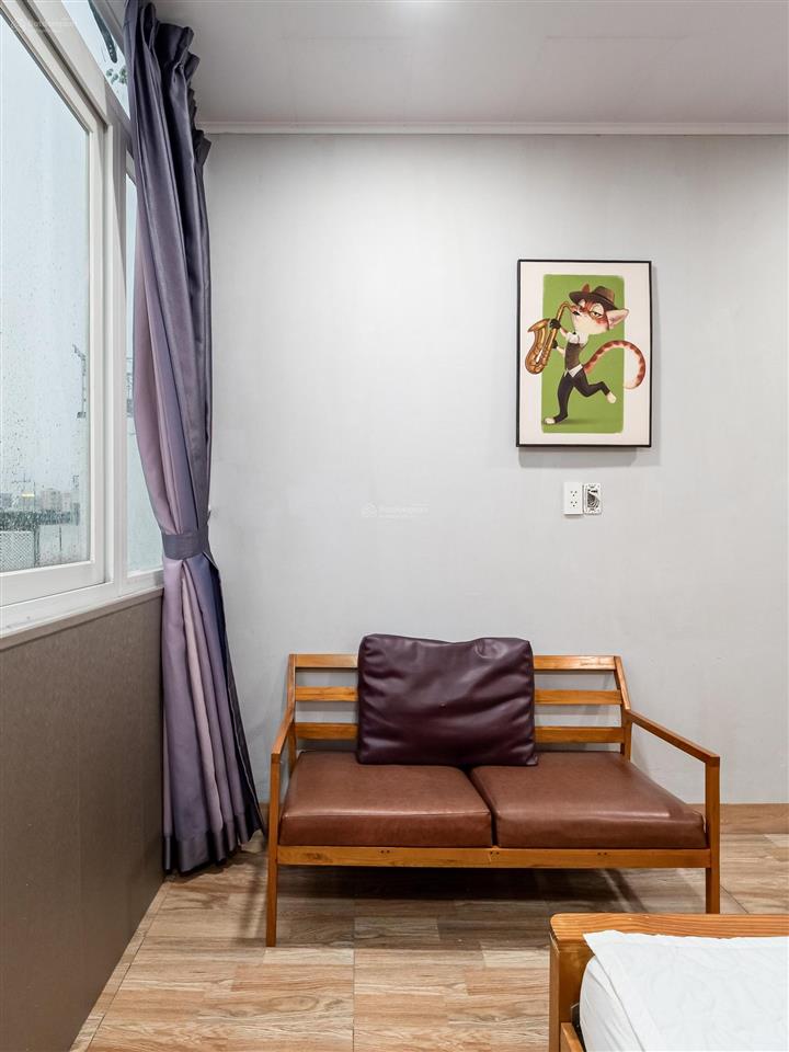 Bán tòa nhà building  33 căn hộ dịch vụ, 1200m2, trung tâm lê văn sỹ, quận 3