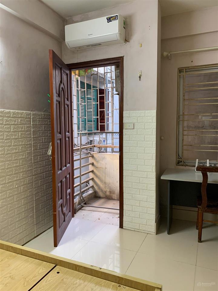 Chính chủ cho thuê căn ccmn tại số 21 ngõ 1008 đường láng