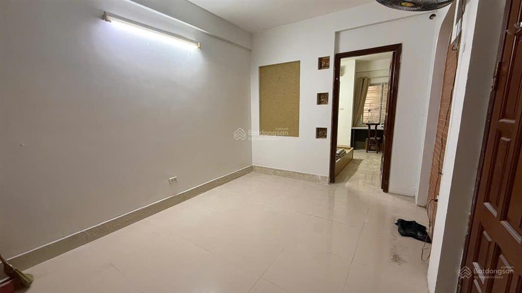 Chính chủ cho thuê căn hộ ccmmn số 21 ngõ 1008 đường láng