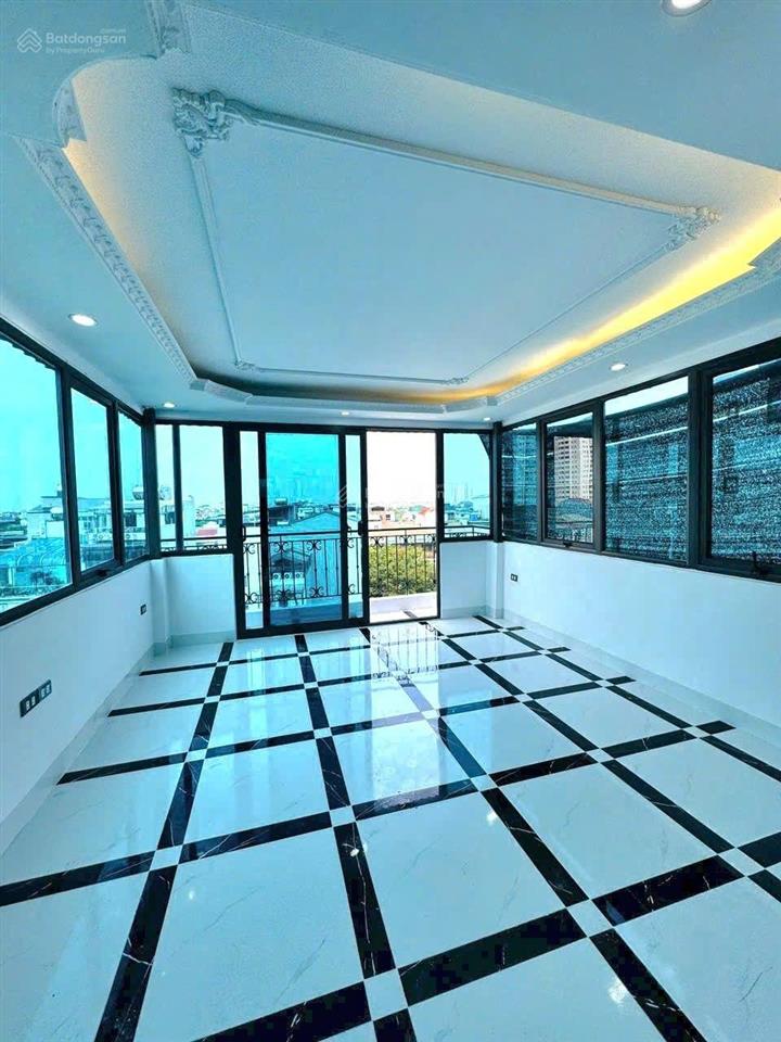 Chính chủ bán căn hộ dòng tiền 8 tầng thang máy kinh doanh ô tô đỗ cửa giá 13tỷ dòng tiền 700tr/năn