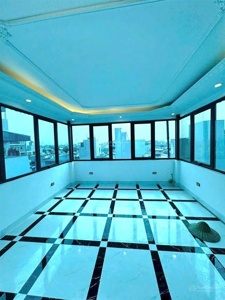 Chính chủ bán căn hộ dòng tiền 8 tầng thang máy kinh doanh ô tô đỗ cửa giá 13tỷ dòng tiền 700tr/năn