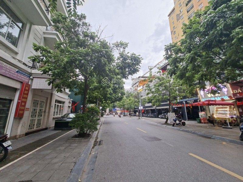 Bán nhà mặt phố trương công giai vỉa hè rộng dt 90m2 7 tầng +hầm kinh doanh, giá rẻ hơn khu vực