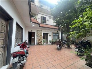 Chính chủ tôi cần bán gấp đất tặng nhà,căn duy nhất của gia đình, sát ngã tư nút giao trần duy hưng