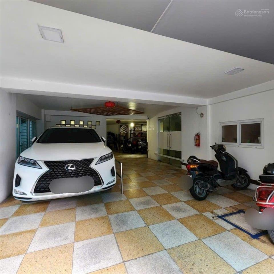 Bán nhà thụy khuê ngay ngã tư thụy khuê&văn cao dòng tiền khủng dt 180m2 7tầng thang máy kinh doanh