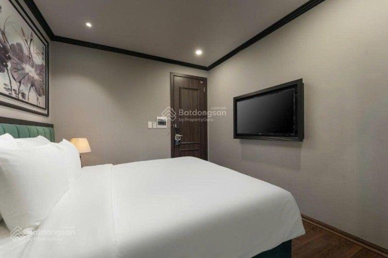 Chính chủ cần bán siêu phẩm mặt phố hoàng ngân lô góc 3 thoáng kinh doanh đỉnh dòng tiền khủng