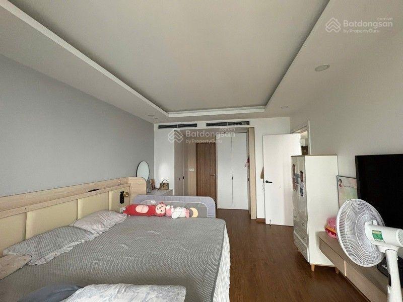 Bán the park hom,căn hộm chung cư 154 m2, 20,5 tỷ tại trần thái tông, cầu giấy, hà nội có slot ôtô