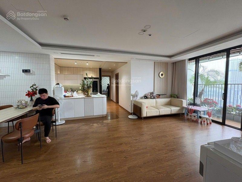 Bán the park hom,căn hộm chung cư 154 m2, 20,5 tỷ tại trần thái tông, cầu giấy, hà nội có slot ôtô