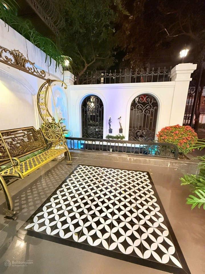 Bán siêu biệt thự đơn lập mỹ đình 1 hạ hơn 10tỷ vị trí đẹp thang máy kinh doanh chung tâm mỹ đình