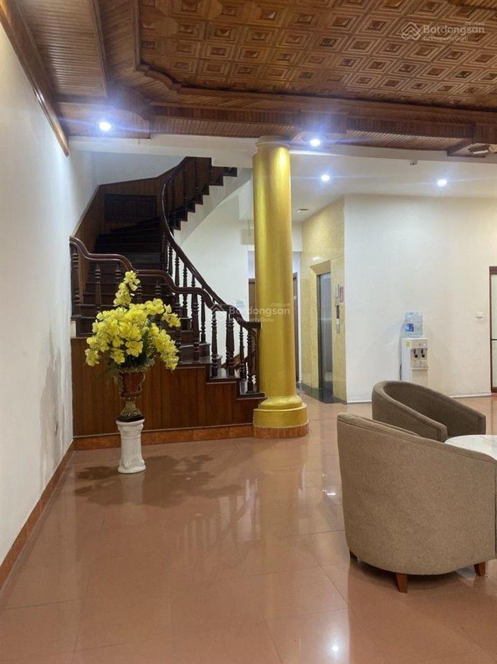Bán nhà riêng 5 tầng tại đ.trích sài, 88 tỷ, 215 m2, chính chủ hàng hiếm tây hồ hà nội