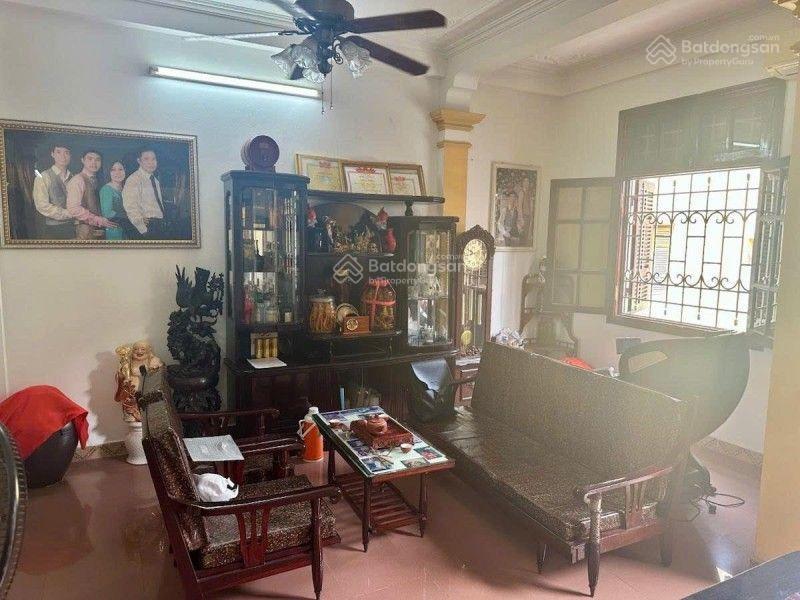 Bán nhà chùa bộc đống đa 39/ 58m2| ô tô đỗ cửa 2 thoáng vừa ở vừa có dòng tiền ổn định nhà dân xây