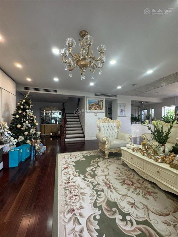 Cần bán gấp siêu phẩm duplex giới hạn view trực diện hồ tây golden westlake thụy khuê 252m2 48 tỷ