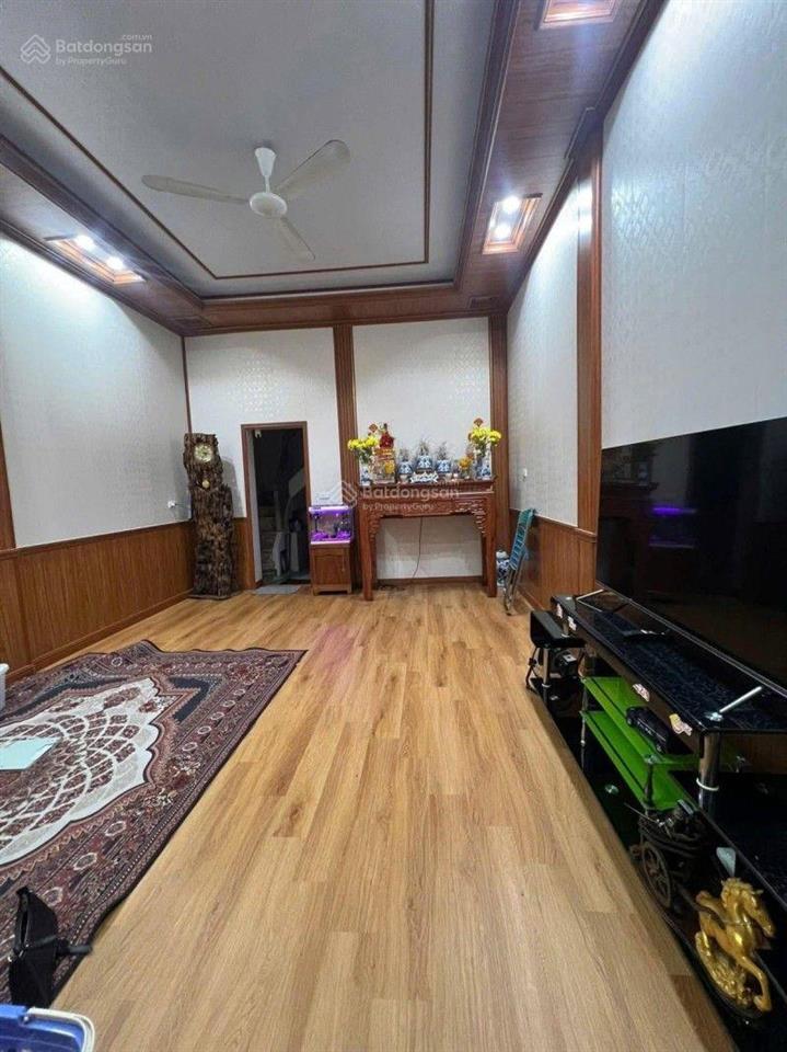 Cần thanh khoản gấp siêu phẩm lõi ba đình dt 70m2 cơ hội đón sóng quy hoạch giá trị tăng cao.