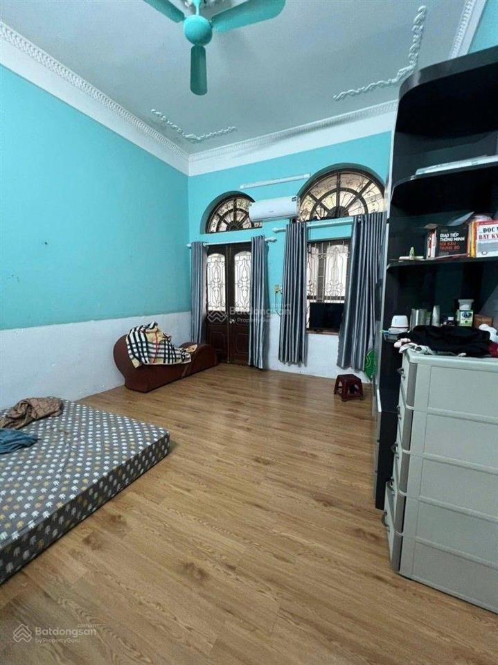 Cần thanh khoản gấp siêu phẩm lõi ba đình dt 70m2 cơ hội đón sóng quy hoạch giá trị tăng cao.