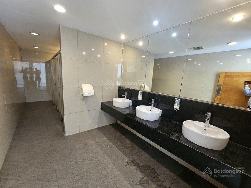 Cần bán siêu phẩm nhà,đất vàng,mỹ đình dt 1.520m2 giá hơn 300tr/m2 full thổ cư ở lâu dài vị trí đẹp
